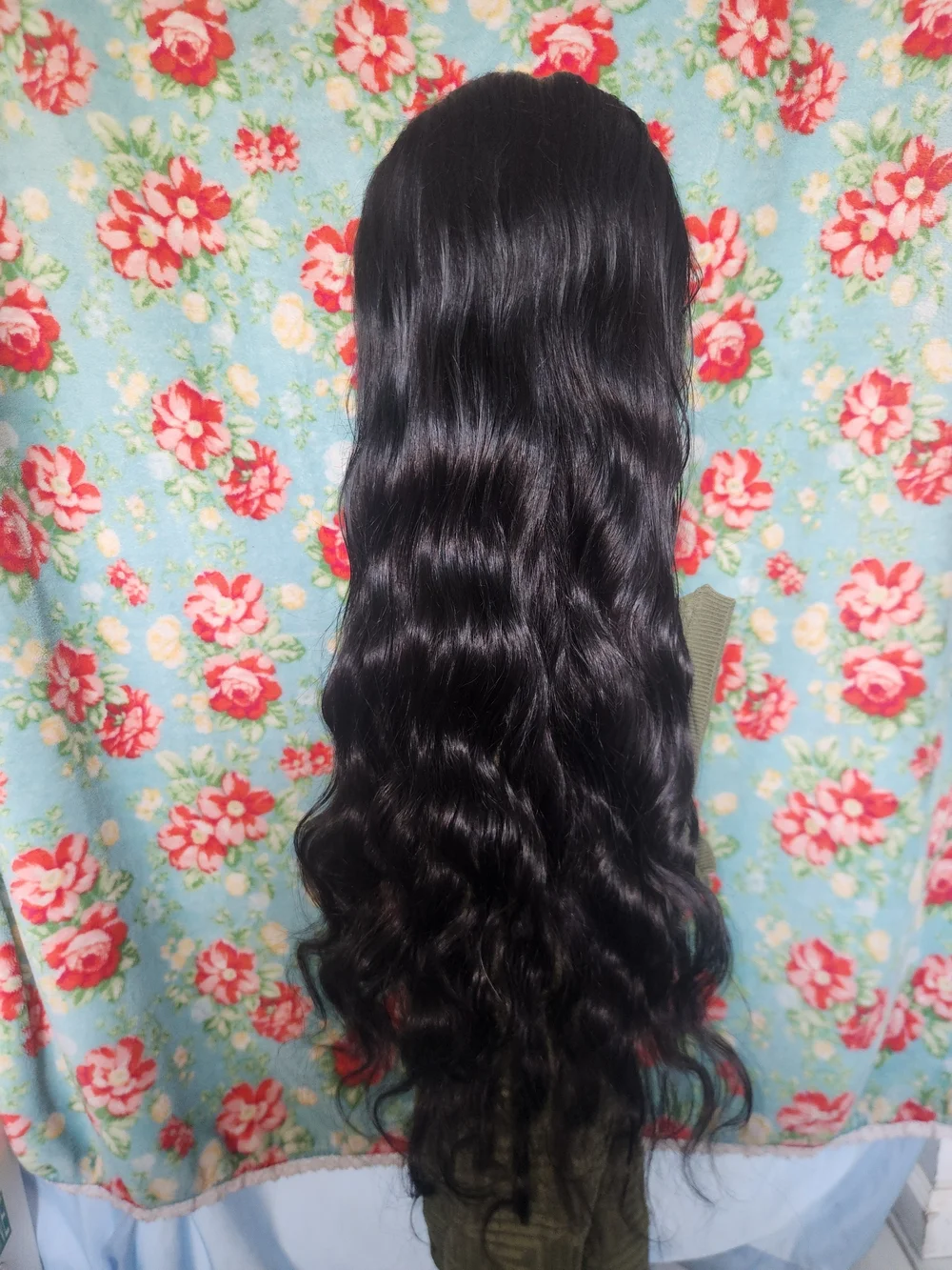 Natural Black Wavy Lace Front Wig - 100% Human Hair !